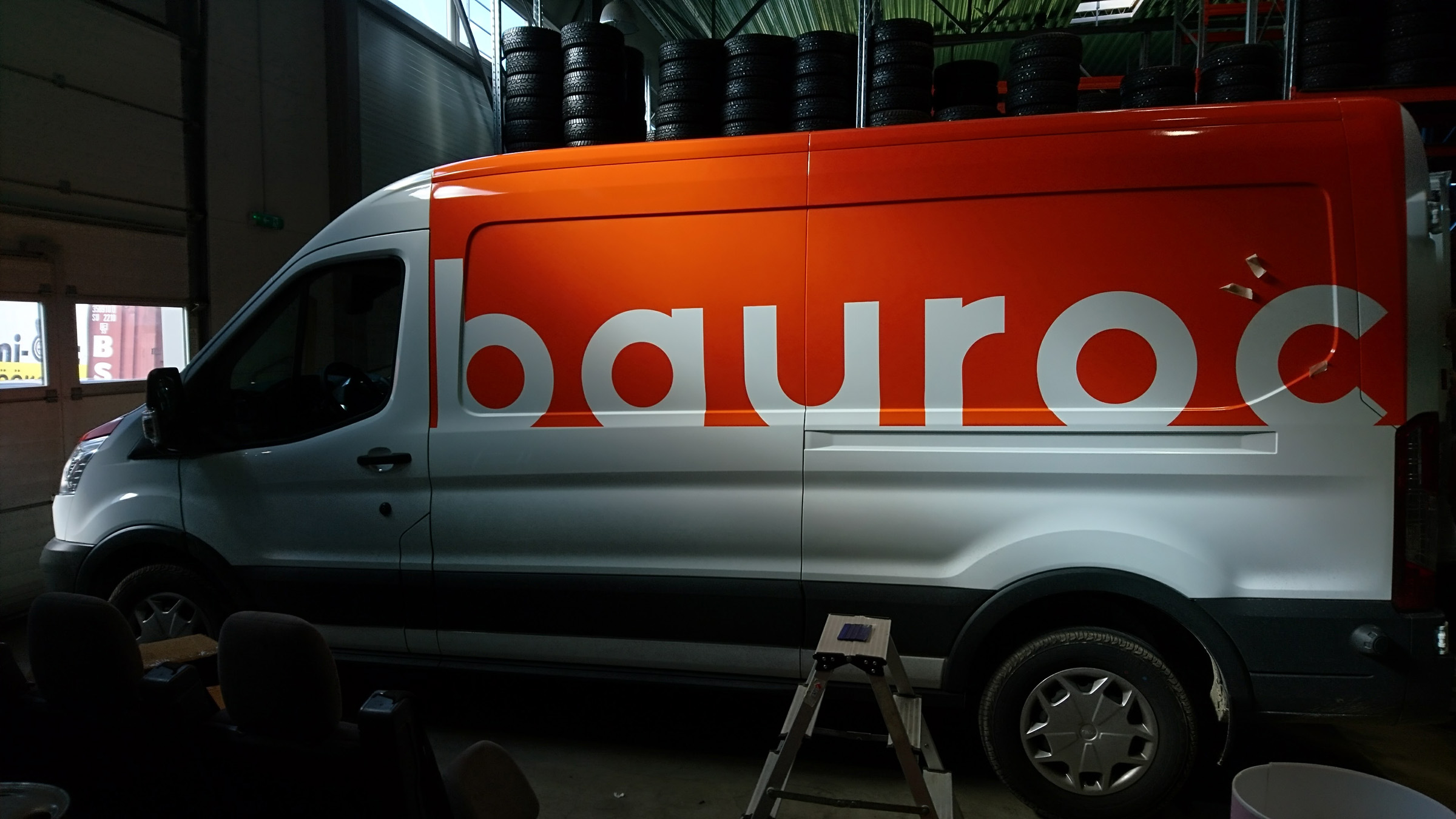 Bauroci kaubiku graafiline kujundus